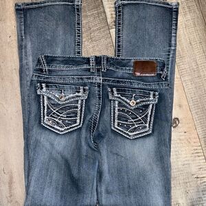 - MAURICES ‎ jeans - size 1/2 Reg